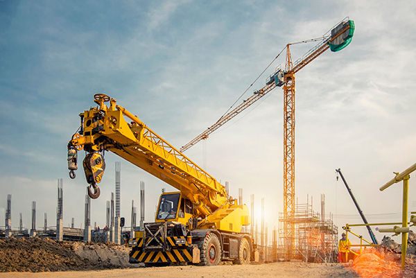 Hybrid drive systems in crane and shipbuilding Hybrid drive systems in crane and shipbuilding